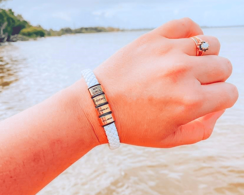 A gift that celebrates personal style and individuality 🎁 - BELLE FEVER