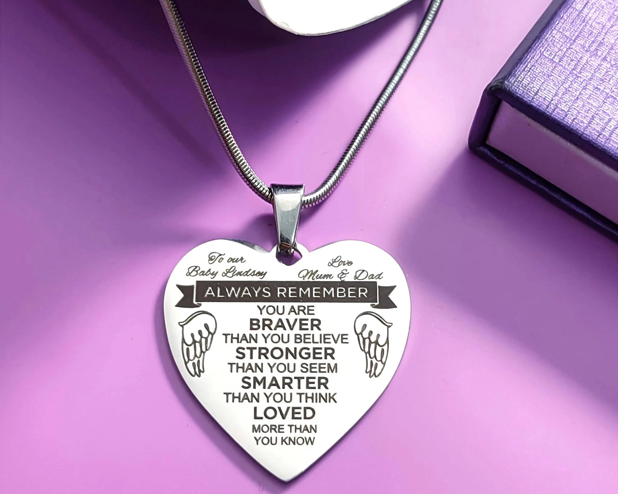 The Importance of Customisation in Memorial Jewellery