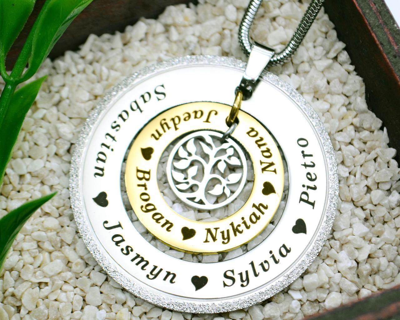 Sparkling Circles of Loved Ones Tree Personalised Necklace