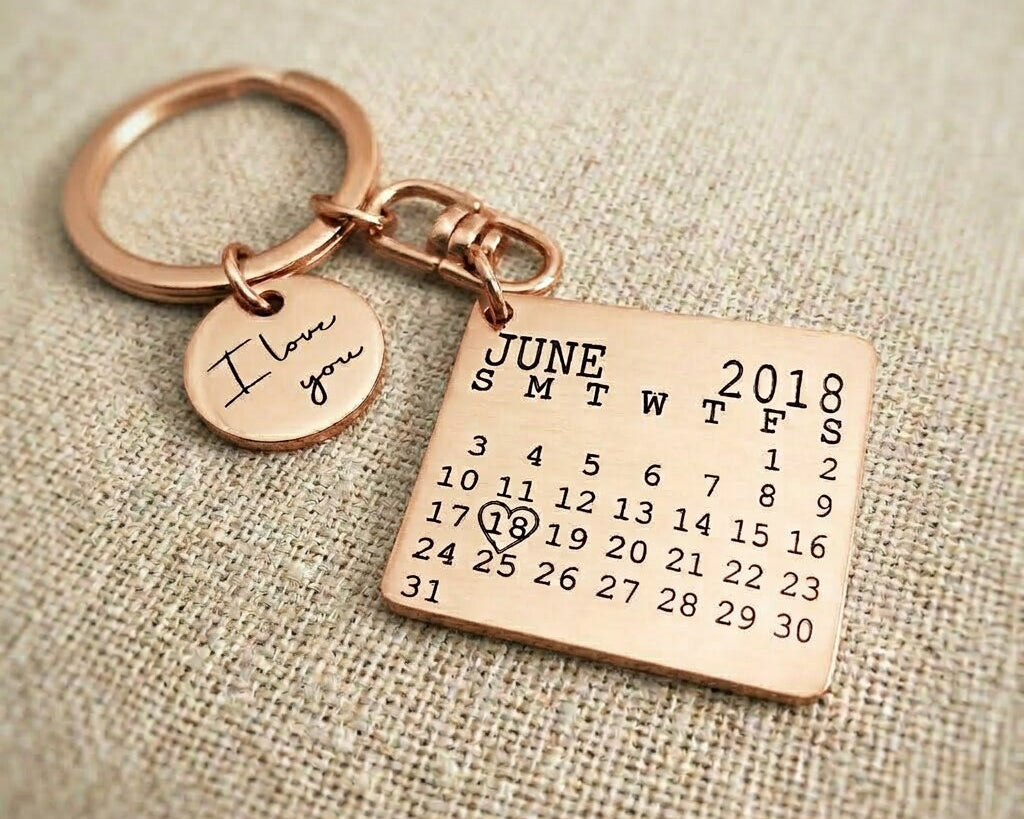 Rose gold personalised calendar keyring with engraved date calendar tag design
