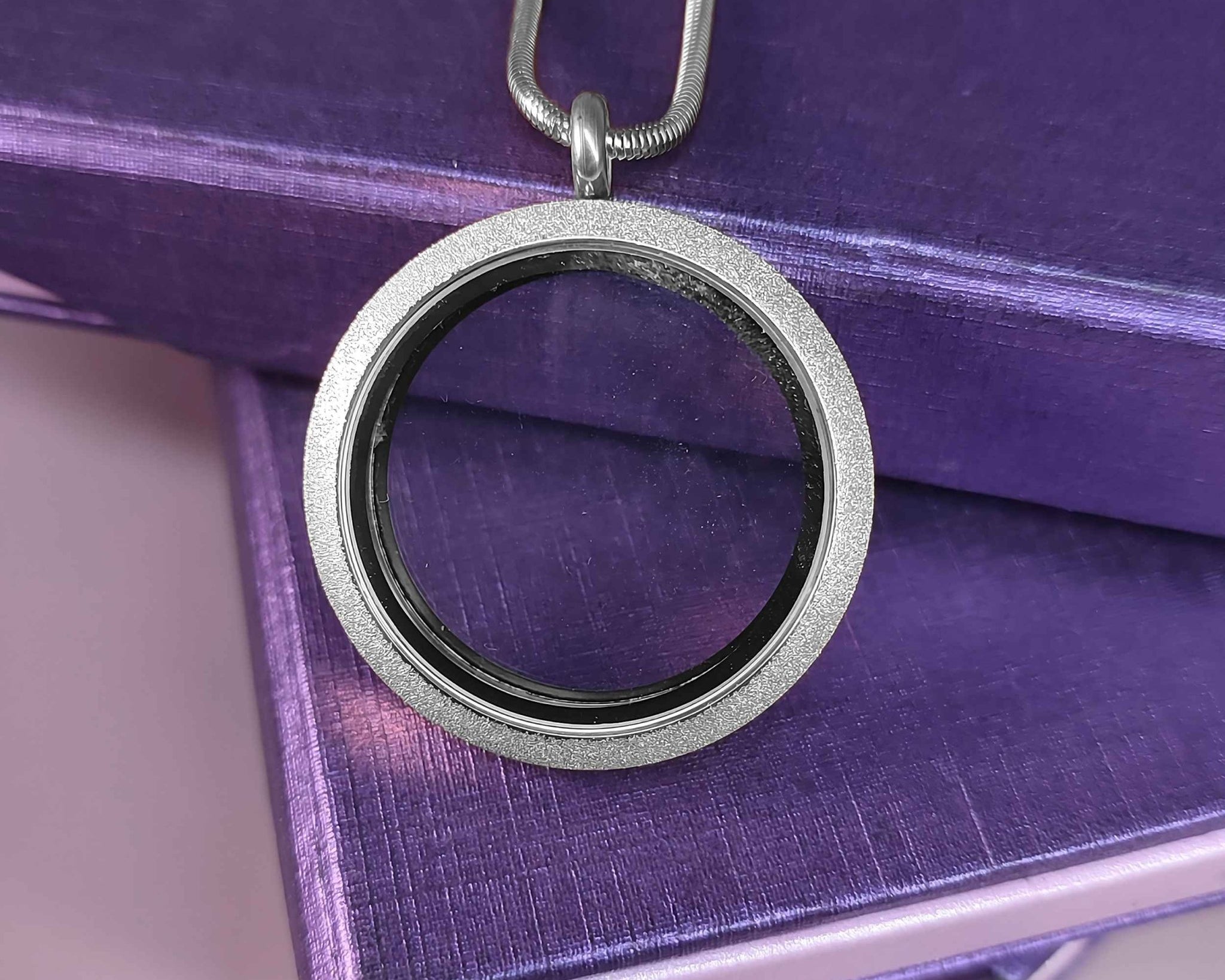 Sparkling Dream Locket Necklace - Floating Dream Lockets by Belle Fever